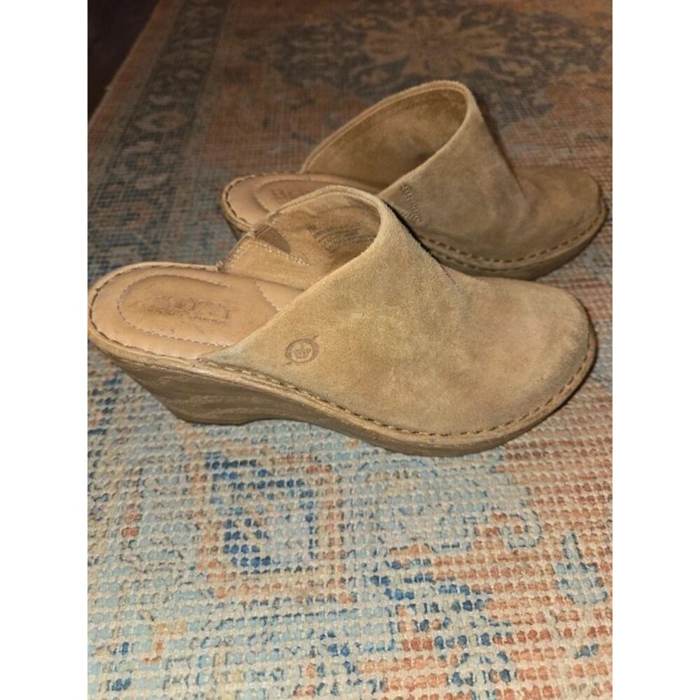 Born Natalie Suede Mule Clog In Tan